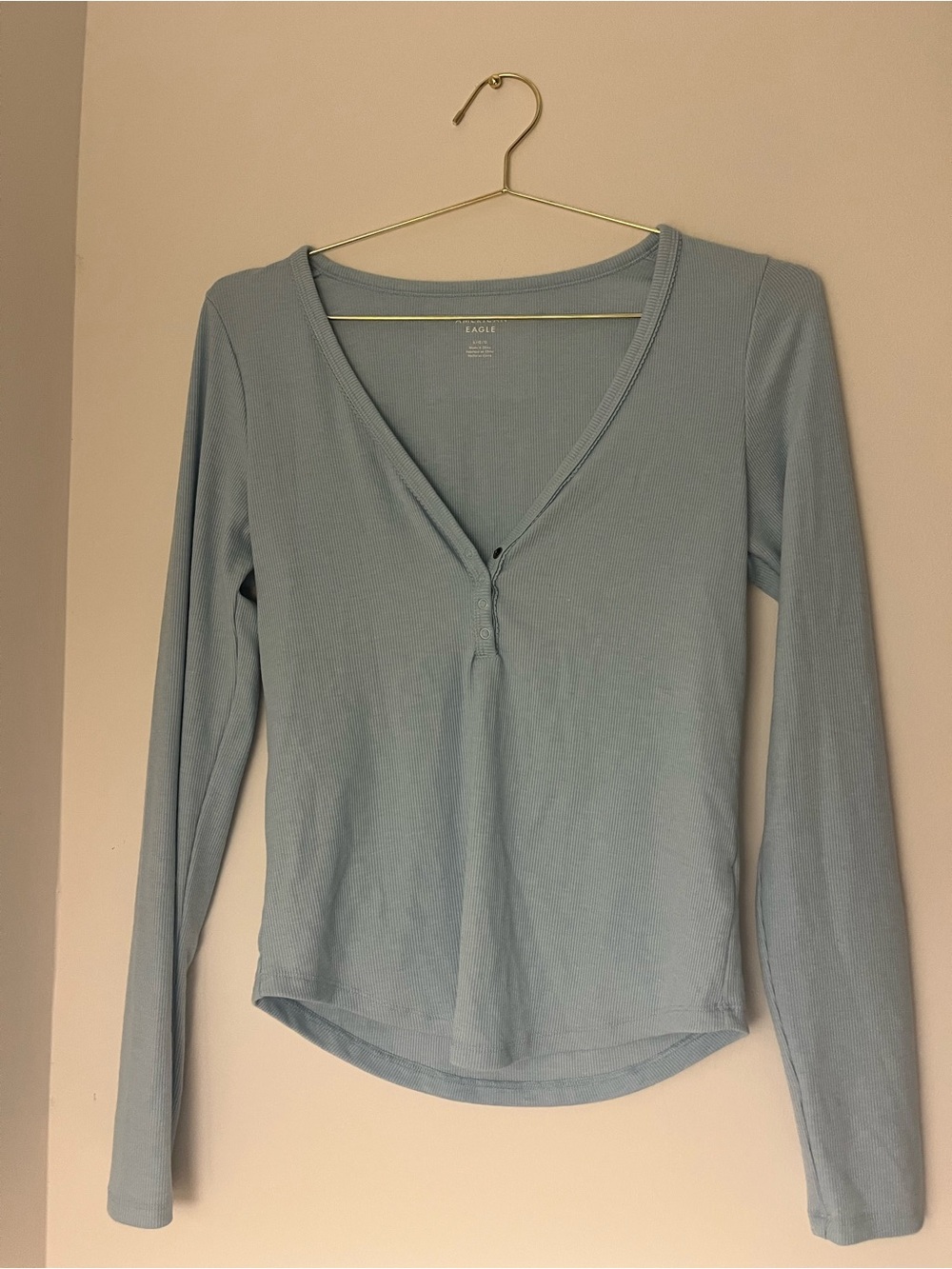 American Eagle Henley Button Long Sleeve Ribbed Shirt